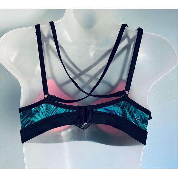 Victoria's Secret PINK Ultimate Push Up Bra Small - Picture 4 of 9